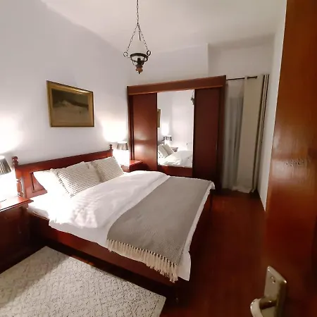 Apartament Maria Apartment *